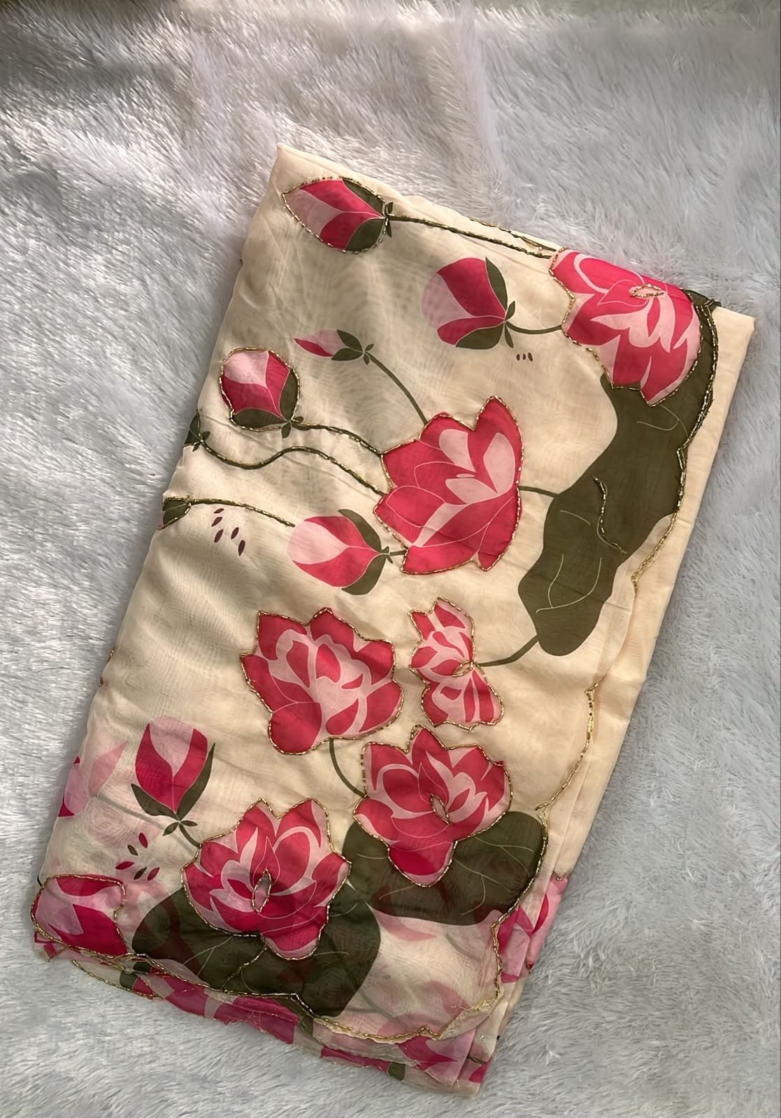 ✨ beautiful cream tebby silk saree