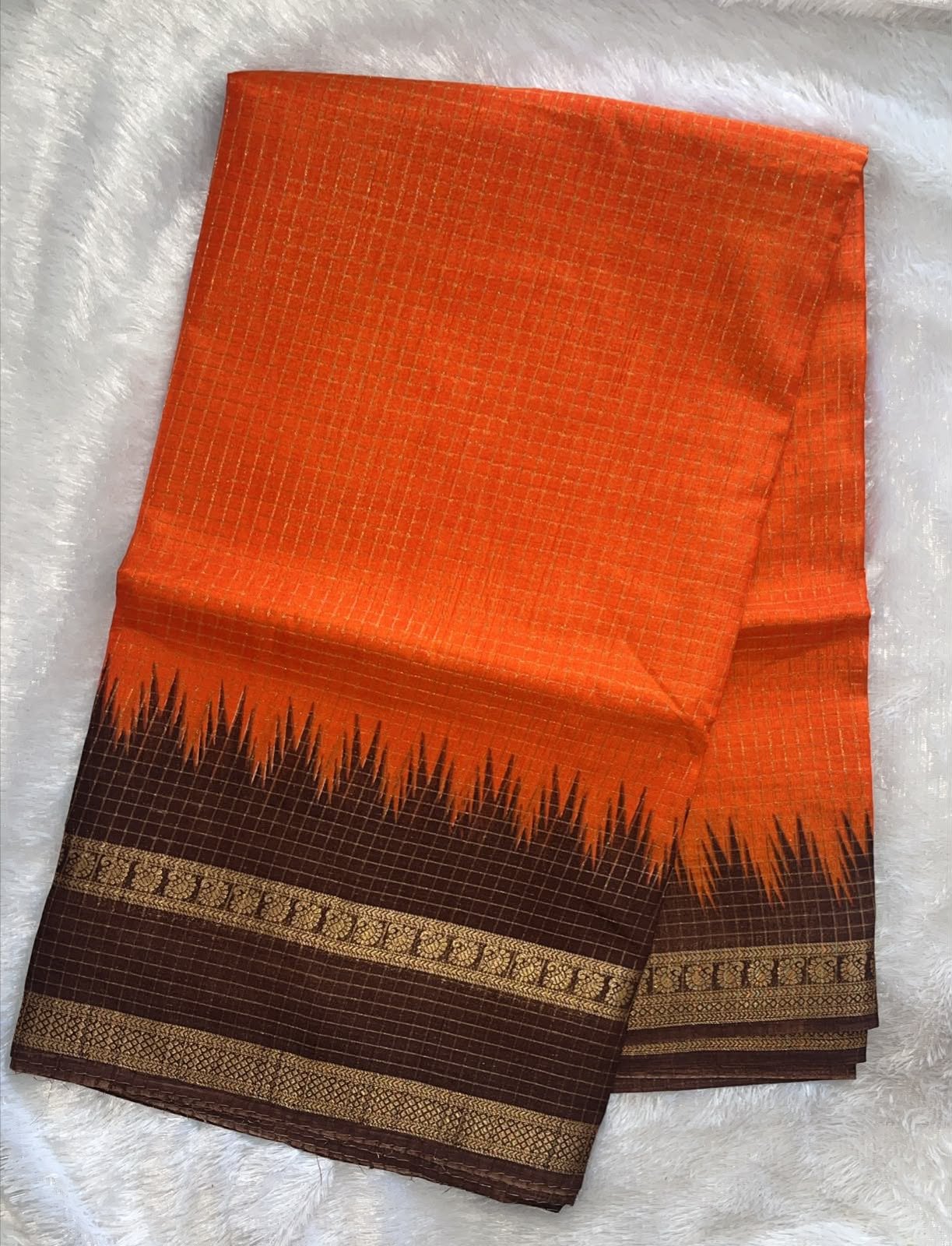 🧡 vibrant orange & chocolate brown uniform saree 🤎🥻